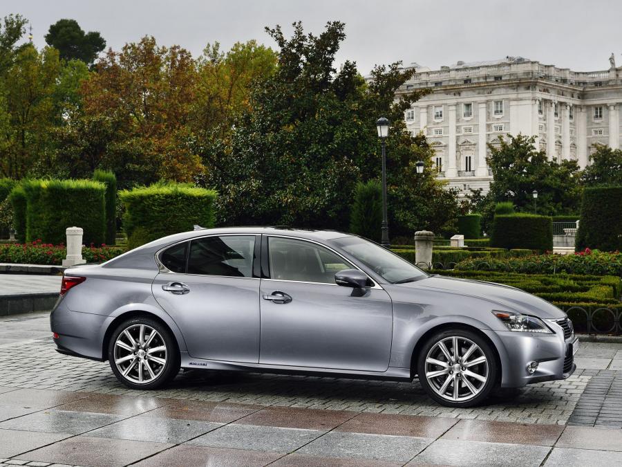  Lexus GS300h 2013 года  (фото 13 из 20)